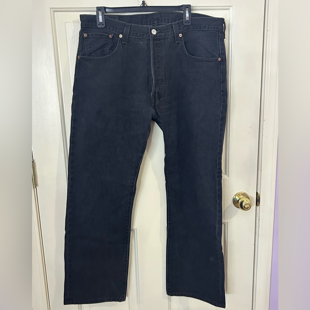 Vintage Levi’s 501 Men’s 38x30 Button Fly Denim Jeans - Picture 2 of 11